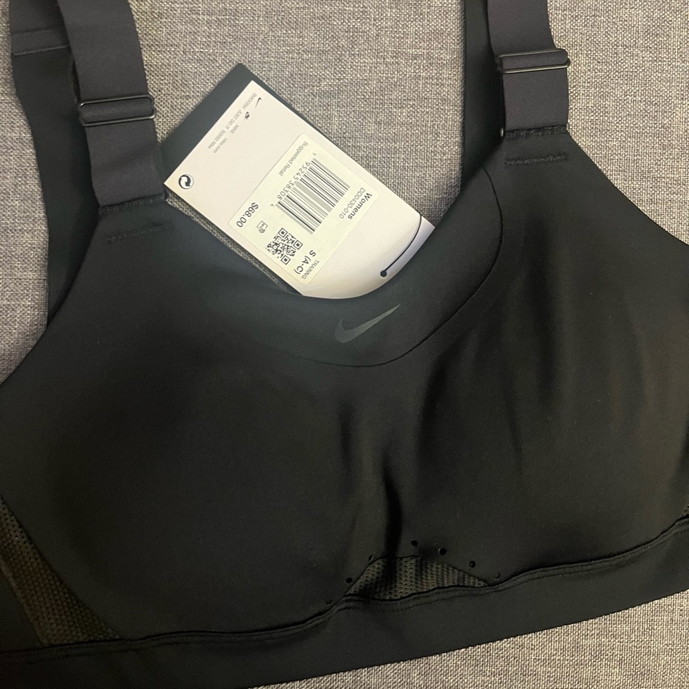 nike training bra
